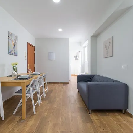 Apartment Urban Workfriendly Home Next To Las Canteras Beach